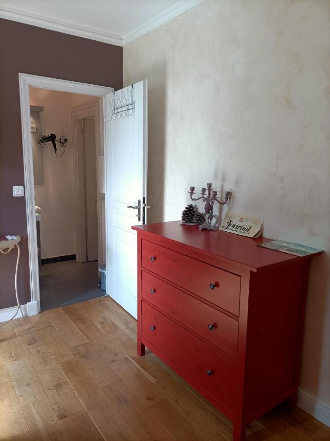 Le Manoir "Aux Douves" Bed and Breakfast Bazoges-en-Paillers Buitenkant foto