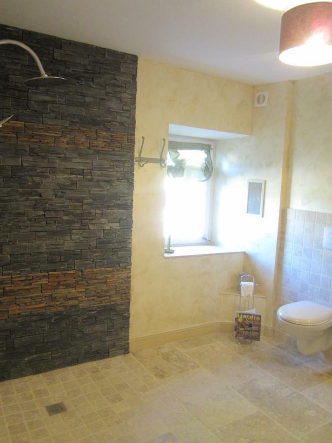 Le Manoir "Aux Douves" Bed and Breakfast Bazoges-en-Paillers Buitenkant foto